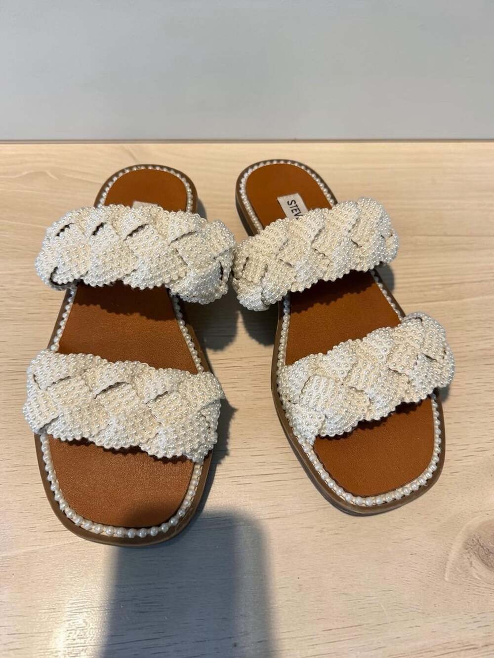 Steve Madden Newbie Braided Pearl Sandals Size 6.5
